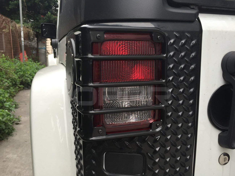 Hooke Road Opar Black Rear Euro Tail Light Cover Guard for 2007-2018 Jeep u-Box 5